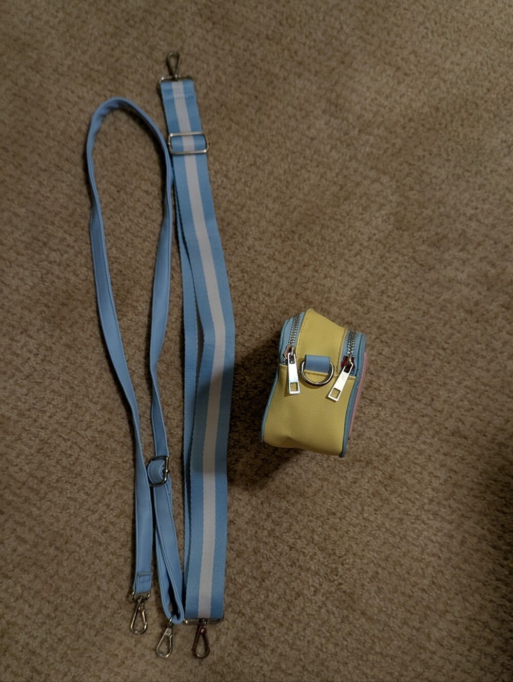 Colorblock Crossbody/Shoulder Bag - Picture 4 of 4